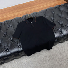 Loro Piana 诺悠翩雅 尺码M-4xL 2026秋冬翻领针织短袖 工艺 老钱风 领口提花logo视觉主调,休闲 Loro Piana 诺悠翩雅 尺码M-4xL 2026秋冬翻领针织短袖 工艺 老钱风 领口提花logo视觉主调,休闲