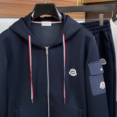 蒙口 M-3xL 休闲运动套装|纯正老钱松弛感 低调立领拉链外套+直筒长裤成套搭配 甄选细腻羊毛混纺面料,软糯亲肤,透气 蒙口 M-3xL 休闲运动套装|纯正老钱松弛感 低调立领拉链外套+直筒长裤成套搭配 甄选细腻羊毛混纺面料,软糯亲肤,透气