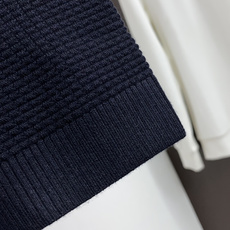 Loro Piana 诺悠翩雅 秋冬高品质 绵羊毛针织半拉链翻领加厚短袖毛衣 精品棉羊毛毛衣 男款高端定制臻品系列 隶属 Loro Piana 诺悠翩雅 秋冬高品质 绵羊毛针织半拉链翻领加厚短袖毛衣 精品棉羊毛毛衣 男款高端定制臻品系列 隶属