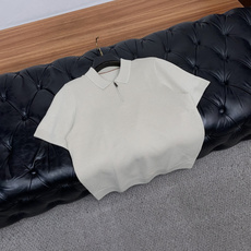 Loro Piana 诺悠翩雅 秋冬高品质 绵羊毛针织半拉链翻领加厚短袖毛衣 精品棉羊毛毛衣 男款高端定制臻品系列 隶属 Loro Piana 诺悠翩雅 秋冬高品质 绵羊毛针织半拉链翻领加厚短袖毛衣 精品棉羊毛毛衣 男款高端定制臻品系列 隶属