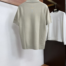 Loro Piana 诺悠翩雅 秋冬高品质 绵羊毛针织半拉链翻领加厚短袖毛衣 精品棉羊毛毛衣 男款高端定制臻品系列 隶属 Loro Piana 诺悠翩雅 秋冬高品质 绵羊毛针织半拉链翻领加厚短袖毛衣 精品棉羊毛毛衣 男款高端定制臻品系列 隶属
