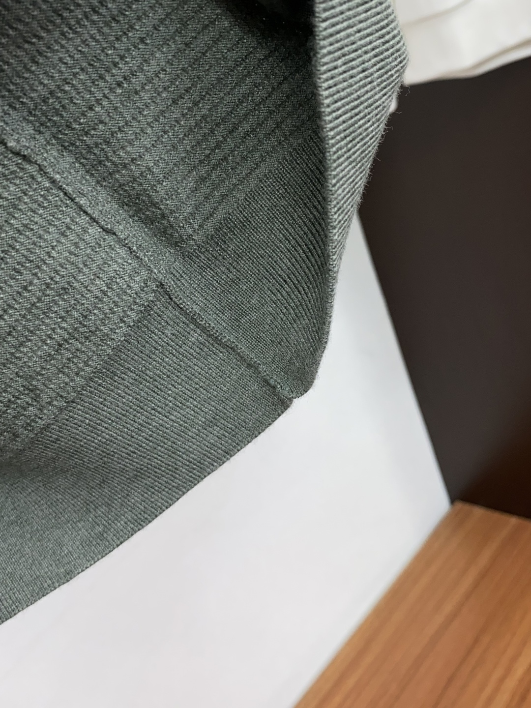Loro Piana 诺悠翩雅 秋冬高品质 绵羊毛针织翻领加厚短袖毛衣 精品棉羊毛毛衣 男款高端定制臻品系列 隶属品牌高