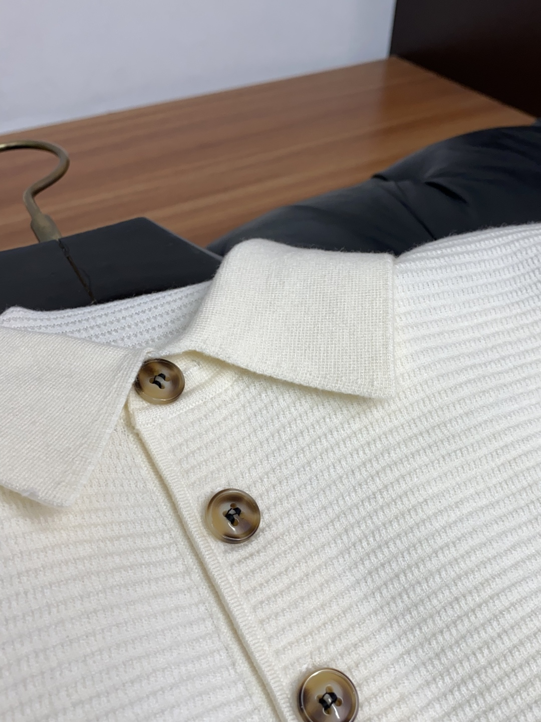 Loro Piana 诺悠翩雅 秋冬高品质 绵羊毛针织翻领加厚短袖毛衣 精品棉羊毛毛衣 男款高端定制臻品系列 隶属品牌高