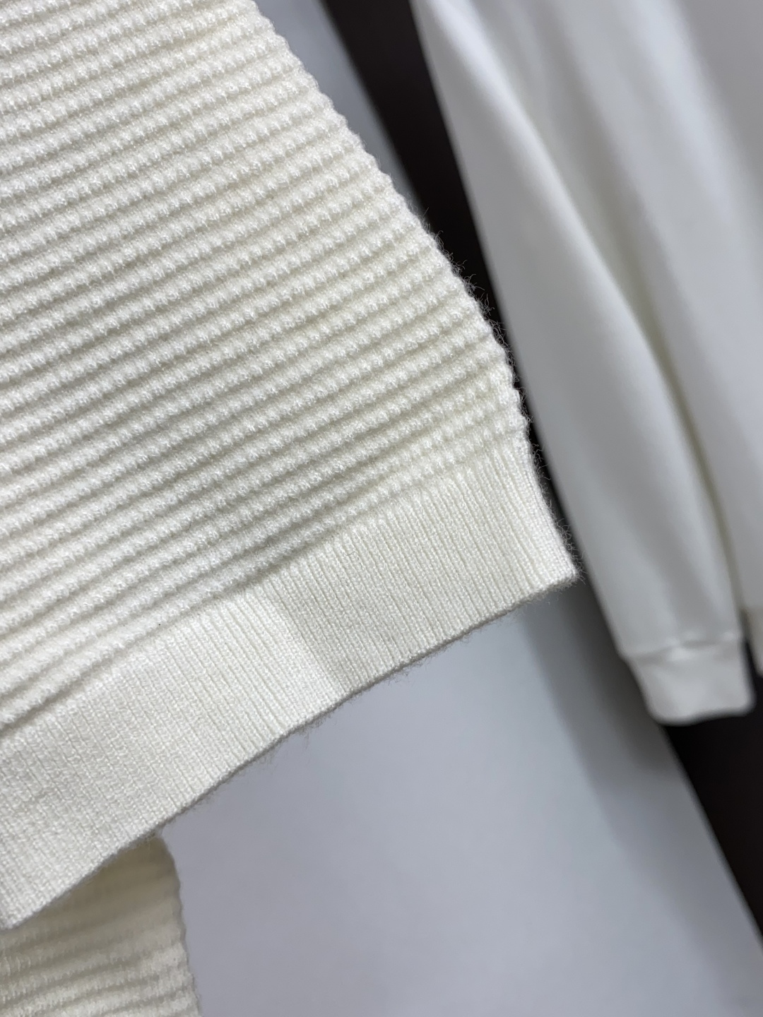 Loro Piana 诺悠翩雅 秋冬高品质 绵羊毛针织翻领加厚短袖毛衣 精品棉羊毛毛衣 男款高端定制臻品系列 隶属品牌高
