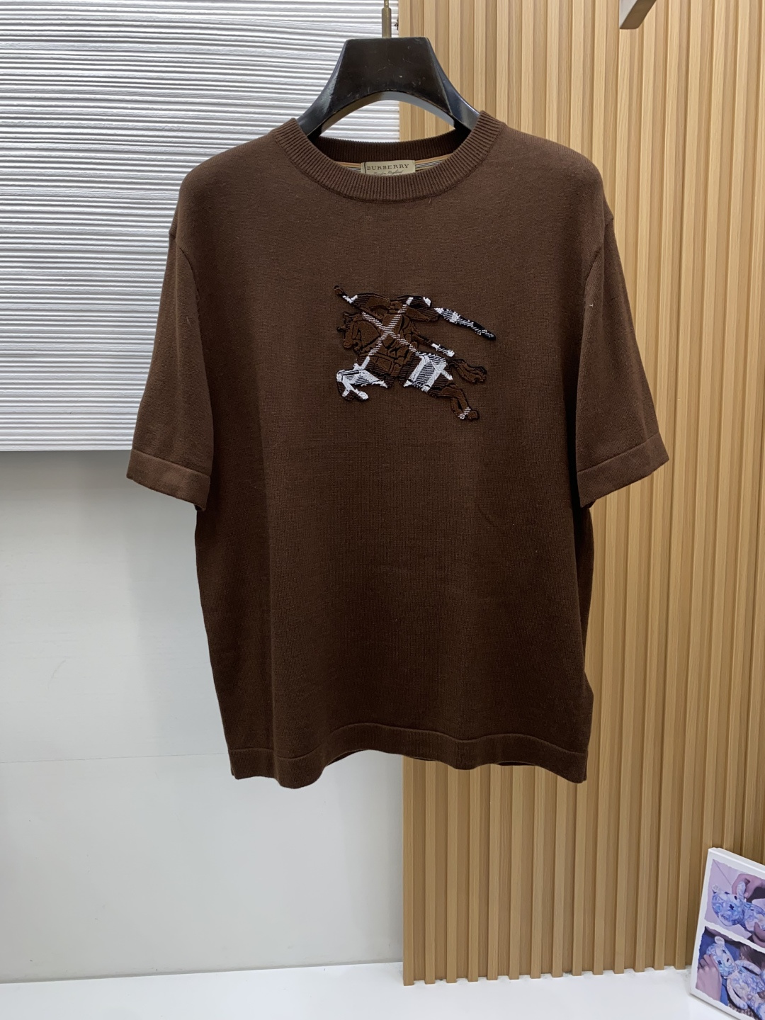 巴宝莉 S-xxL 2026新款秋冬男士高端宽松款简约圆领针织羊毛短袖毛衣，香港洋行渠道货，纯正血统品质，秋冬新款，经典