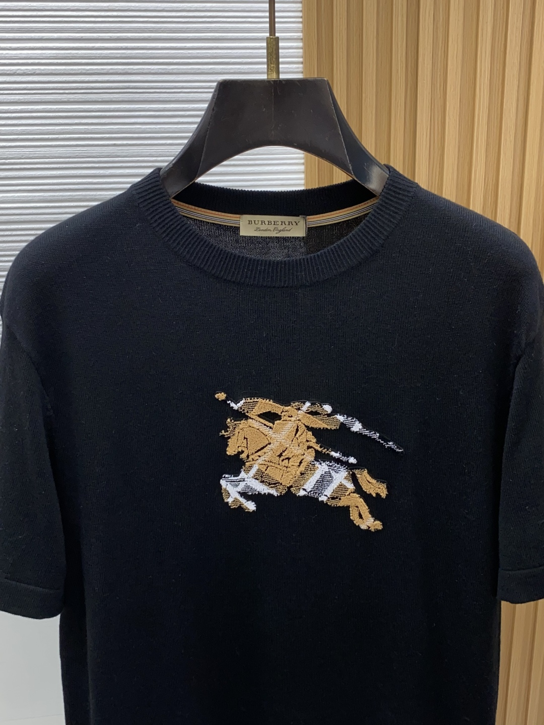 巴宝莉 S-xxL 2026新款秋冬男士高端宽松款简约圆领针织羊毛短袖毛衣，香港洋行渠道货，纯正血统品质，秋冬新款，经典