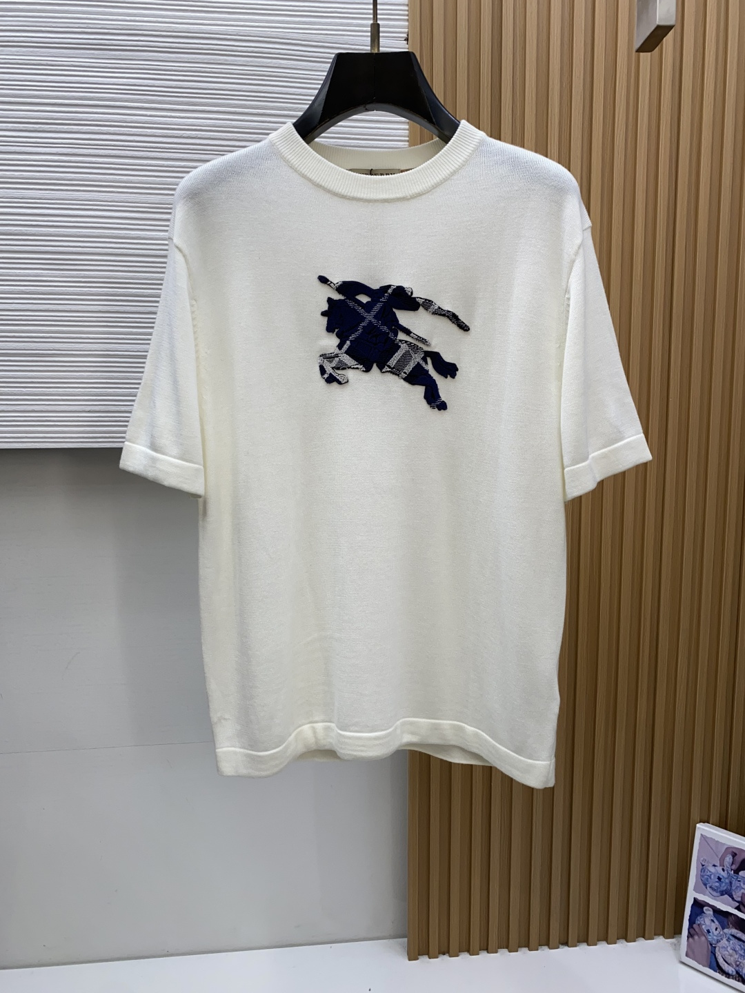 巴宝莉 S-xxL 2026新款秋冬男士高端宽松款简约圆领针织羊毛短袖毛衣，香港洋行渠道货，纯正血统品质，秋冬新款，经典