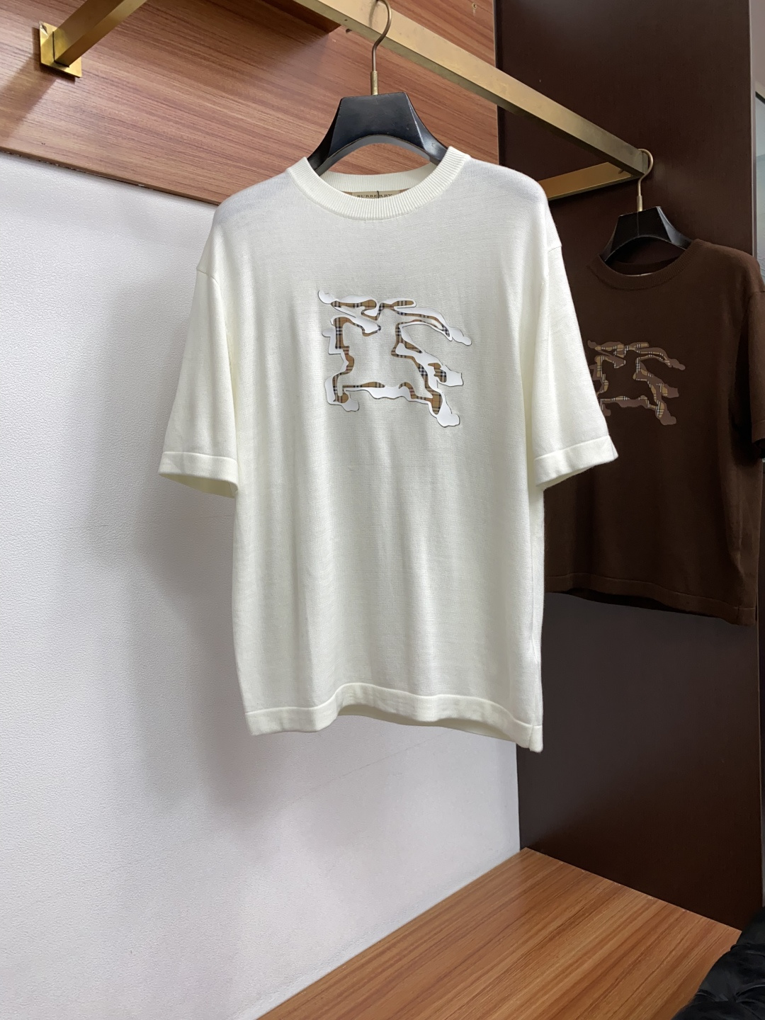 巴宝莉 S-xxL 2026新款秋冬男士高端宽松款简约圆领针织羊毛短袖毛衣，香港洋行渠道货，纯正血统品质，秋冬新款，经典