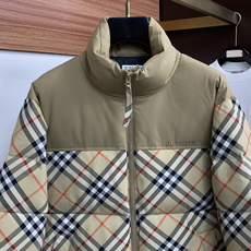 巴宝莉 26秋冬男士时尚羽绒服 轻奢时尚休闲风格,轻盈保暖柔软!低调系列时尚百搭,就是有型!香港贸易订单款,超级种草的 巴宝莉 26秋冬男士时尚羽绒服 轻奢时尚休闲风格,轻盈保暖柔软!低调系列时尚百搭,就是有型!香港贸易订单款,超级种草的