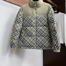 巴宝莉 26秋冬男士时尚羽绒服 轻奢时尚休闲风格,轻盈保暖柔软!低调系列时尚百搭,就是有型!香港贸易订单款,超级种草的 巴宝莉 26秋冬男士时尚羽绒服 轻奢时尚休闲风格,轻盈保暖柔软!低调系列时尚百搭,就是有型!香港贸易订单款,超级种草的