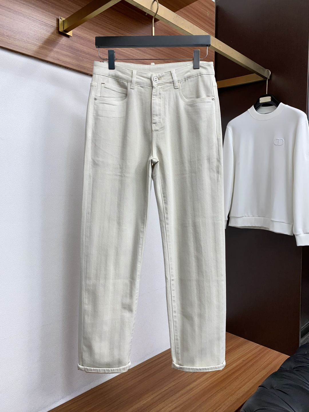 로로피아나 슬림핏 남성 바지 상세 이미지 2