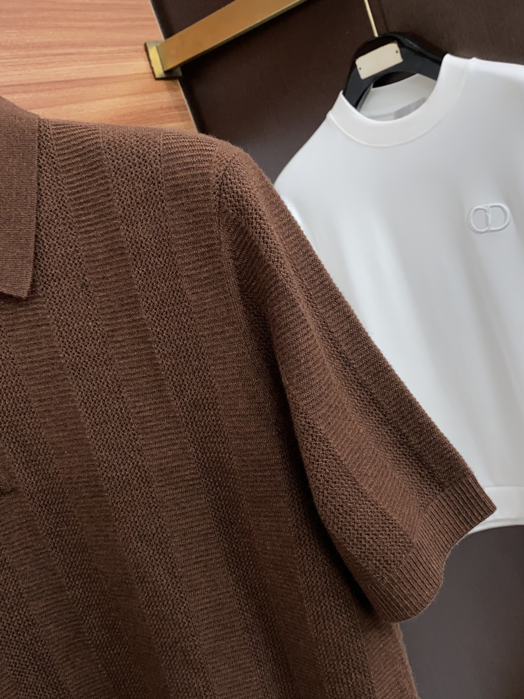 Loro Piana 诺悠翩雅 秋冬高品质 绵羊毛翻领短袖毛衣 精品毛衣 男款高端定制臻品系列 隶属品牌高端主线 专利顶