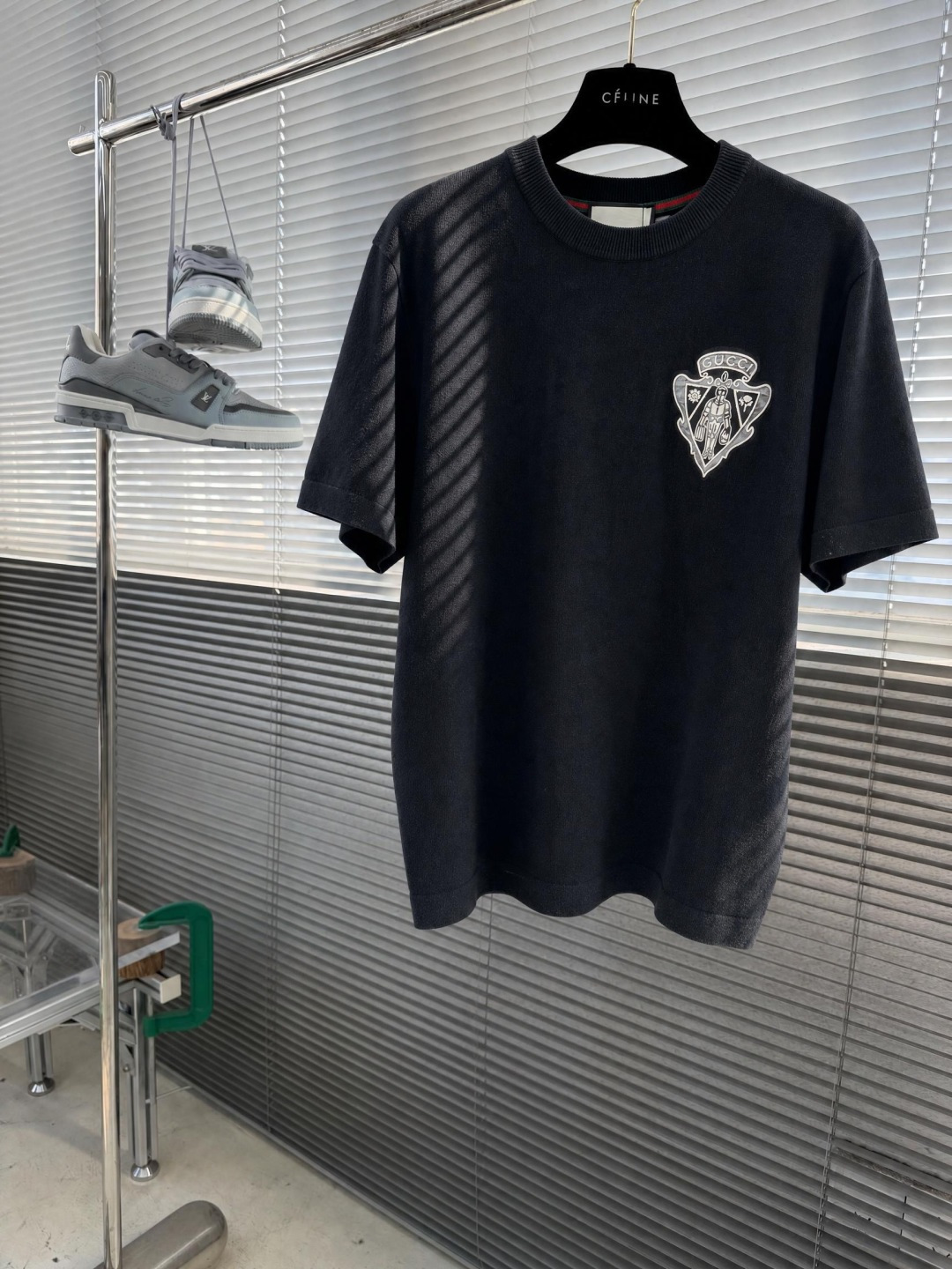 普拉达 S-xxL 2026新款秋冬男士高端宽松款简约圆领针织羊毛短袖毛衣,香港洋行渠道货,纯正血统品质,秋冬新款,经 普拉达 S-xxL 2026新款秋冬男士高端宽松款简约圆领针织羊毛短袖毛衣,香港洋行渠道货,纯正血统品质,秋冬新款,经