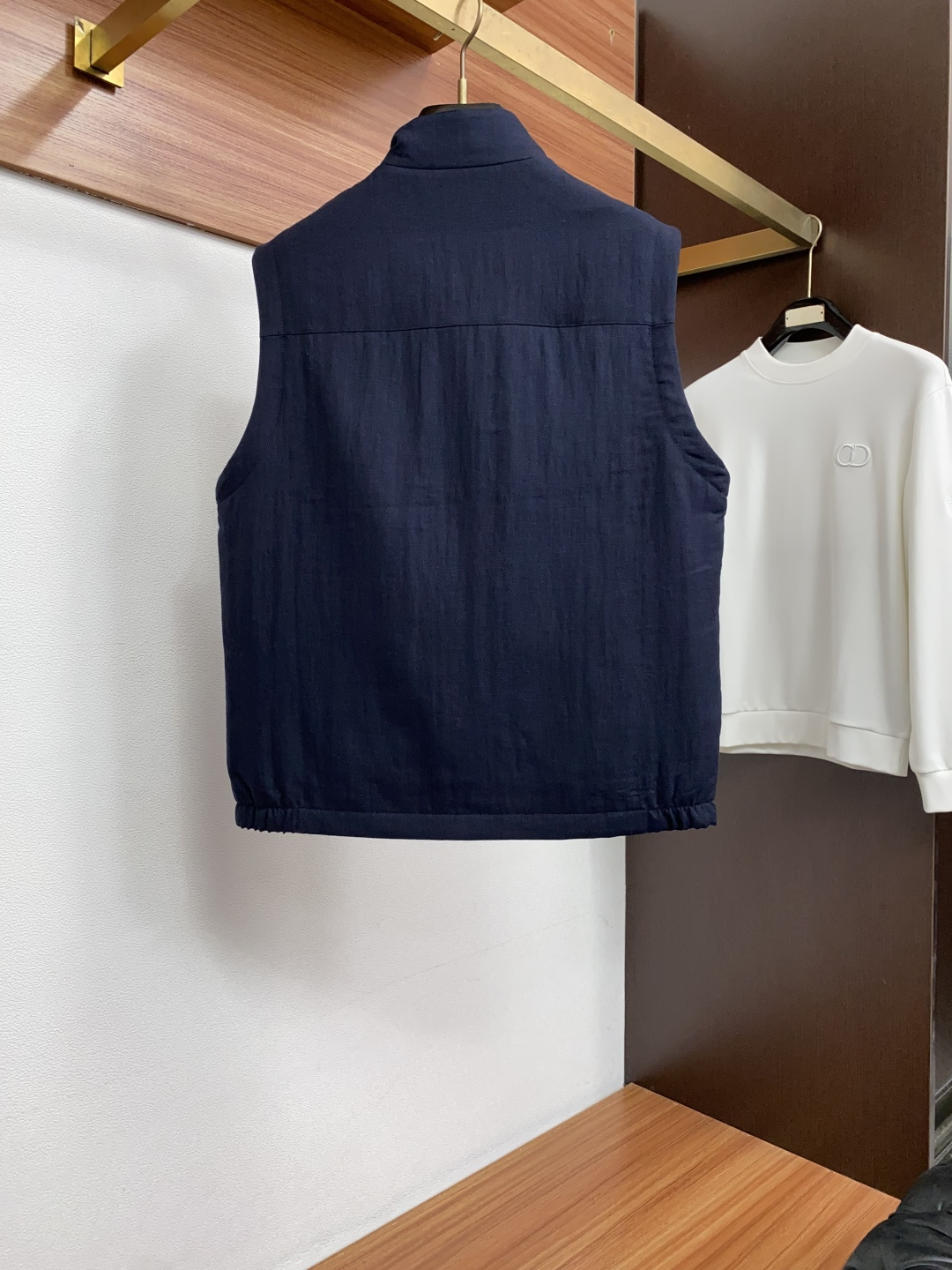 Loro Piana 诺悠翩雅 2026ss新款发布亚麻面料马甲夹克外套，秋冬季爆款外套，经典设计，穿上就是舒适自在又显