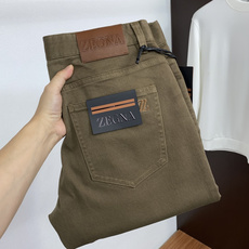 杰尼亚 29-40有35 2026ss 秋冬 新品 意大利风格男装品牌,皮牌和后袋刺绣都是双R标识。 品牌主打男士休闲裤 杰尼亚 29-40有35 2026ss 秋冬 新品 意大利风格男装品牌,皮牌和后袋刺绣都是双R标识。 品牌主打男士休闲裤