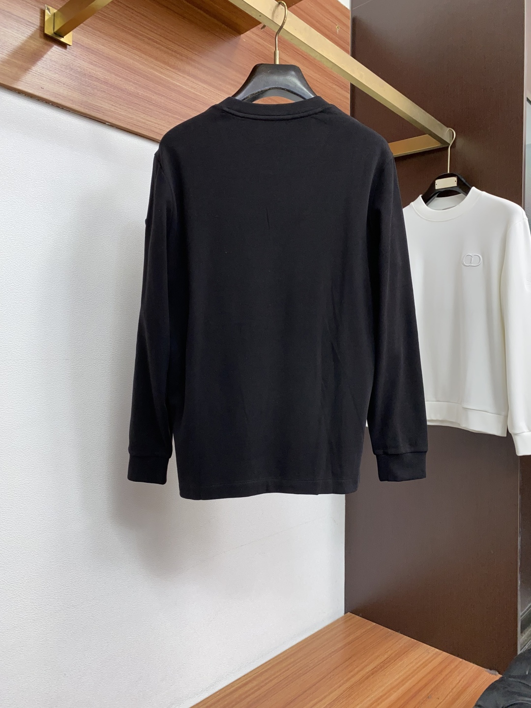 普拉达 M-3xL2026新款男士高端简约翻领拉绒长袖打底衫莫代尔丝光拉绒面料 香港洋行渠道货,纯正血统品质,春夏新款, 普拉达 M-3xL2026新款男士高端简约翻领拉绒长袖打底衫莫代尔丝光拉绒面料 香港洋行渠道货,纯正血统品质,春夏新款,