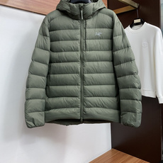 始祖鸟 M-3xL 2026ss新款发布羽绒夹克外套,秋冬季爆款外套,经典设计 90白鸭羽绒填冲穿上就是舒适自在又显瘦的 始祖鸟 M-3xL 2026ss新款发布羽绒夹克外套,秋冬季爆款外套,经典设计 90白鸭羽绒填冲穿上就是舒适自在又显瘦的