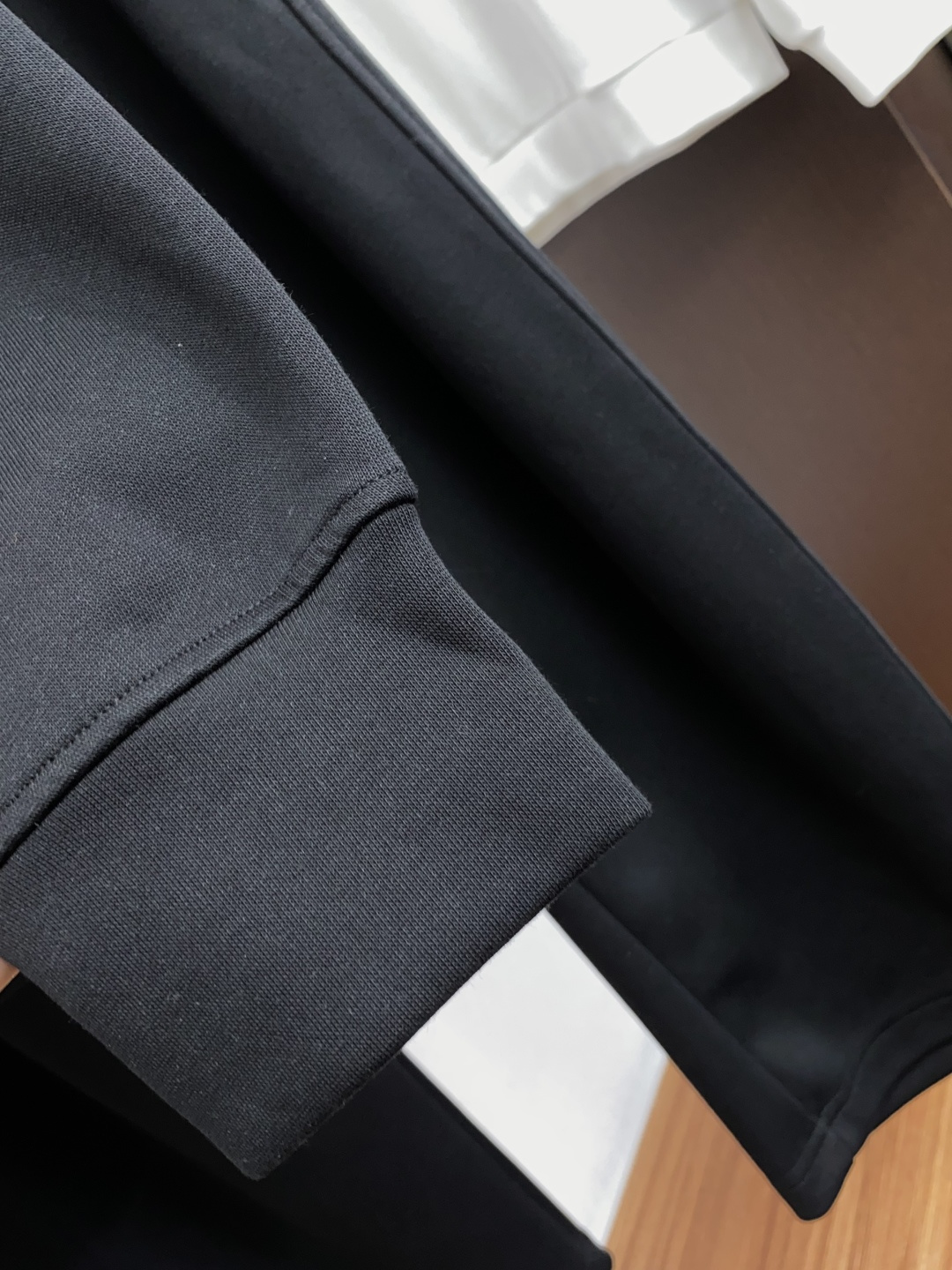 Loro Piana 诺悠翩雅 码数 M-3xL 一套出售,不拆卖 时尚长袖连帽外套套装,,, 臻选高端弹力纯棉棉面料, Loro Piana 诺悠翩雅 码数 M-3xL 一套出售,不拆卖 时尚长袖连帽外套套装,,, 臻选高端弹力纯棉棉面料,
