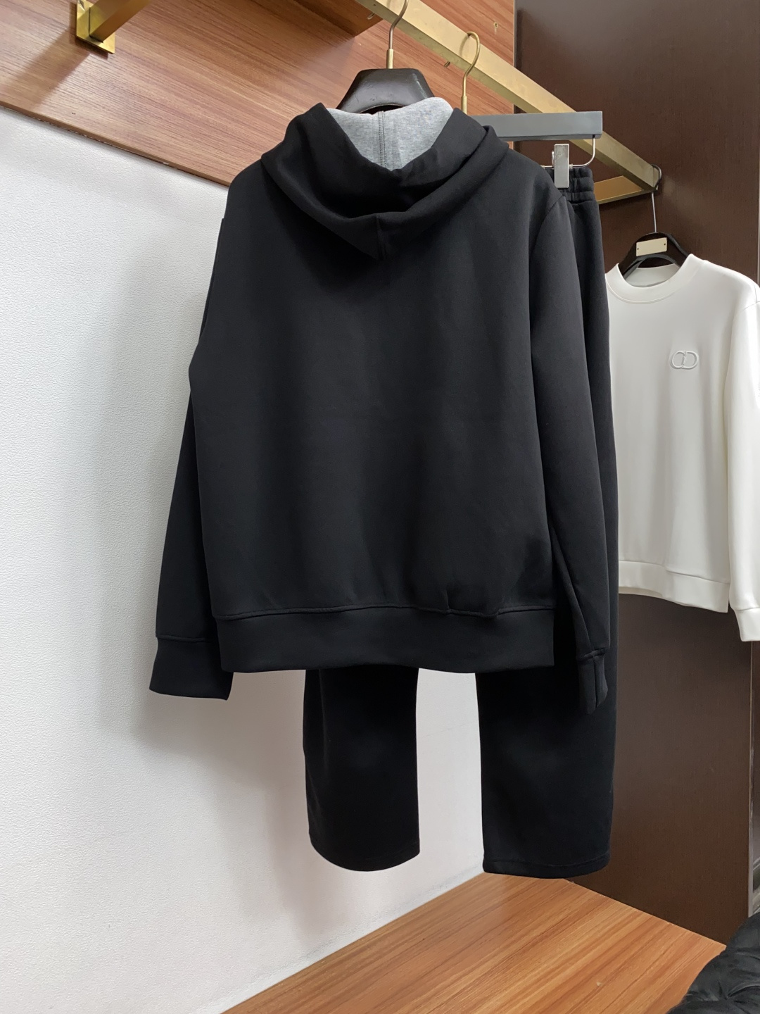 Loro Piana 诺悠翩雅 码数 M-3xL 一套出售,不拆卖 时尚长袖连帽外套套装,,, 臻选高端弹力纯棉棉面料, Loro Piana 诺悠翩雅 码数 M-3xL 一套出售,不拆卖 时尚长袖连帽外套套装,,, 臻选高端弹力纯棉棉面料,
