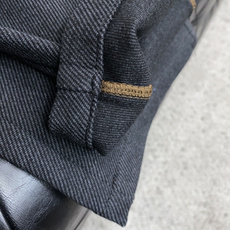 杰尼亚 29-38 2026ss 秋冬 新品 意大利风格男装品牌,皮牌logo标识 。 品牌主打男士休闲裤,五袋商务版型 杰尼亚 29-38 2026ss 秋冬 新品 意大利风格男装品牌,皮牌logo标识 。 品牌主打男士休闲裤,五袋商务版型