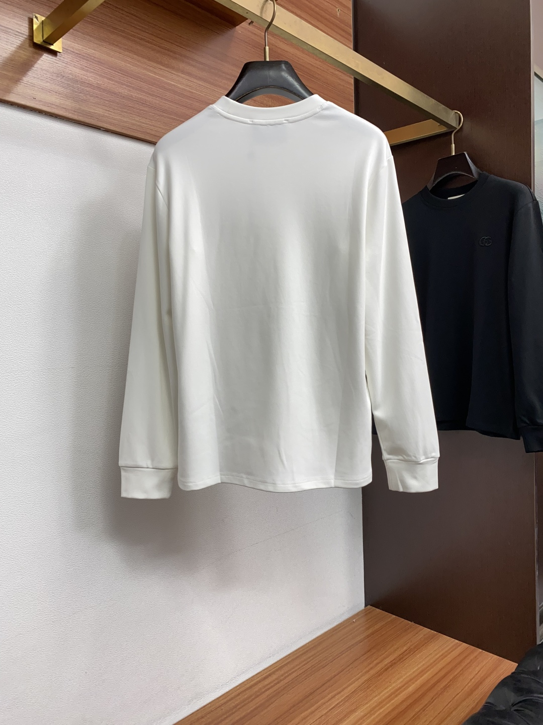 古奇 M-3xL2026新款男士高端简约拉绒长袖打底衫莫代尔丝光拉绒面料 香港洋行渠道货,纯正血统品质,春夏新款,经典王 古奇 M-3xL2026新款男士高端简约拉绒长袖打底衫莫代尔丝光拉绒面料 香港洋行渠道货,纯正血统品质,春夏新款,经典王