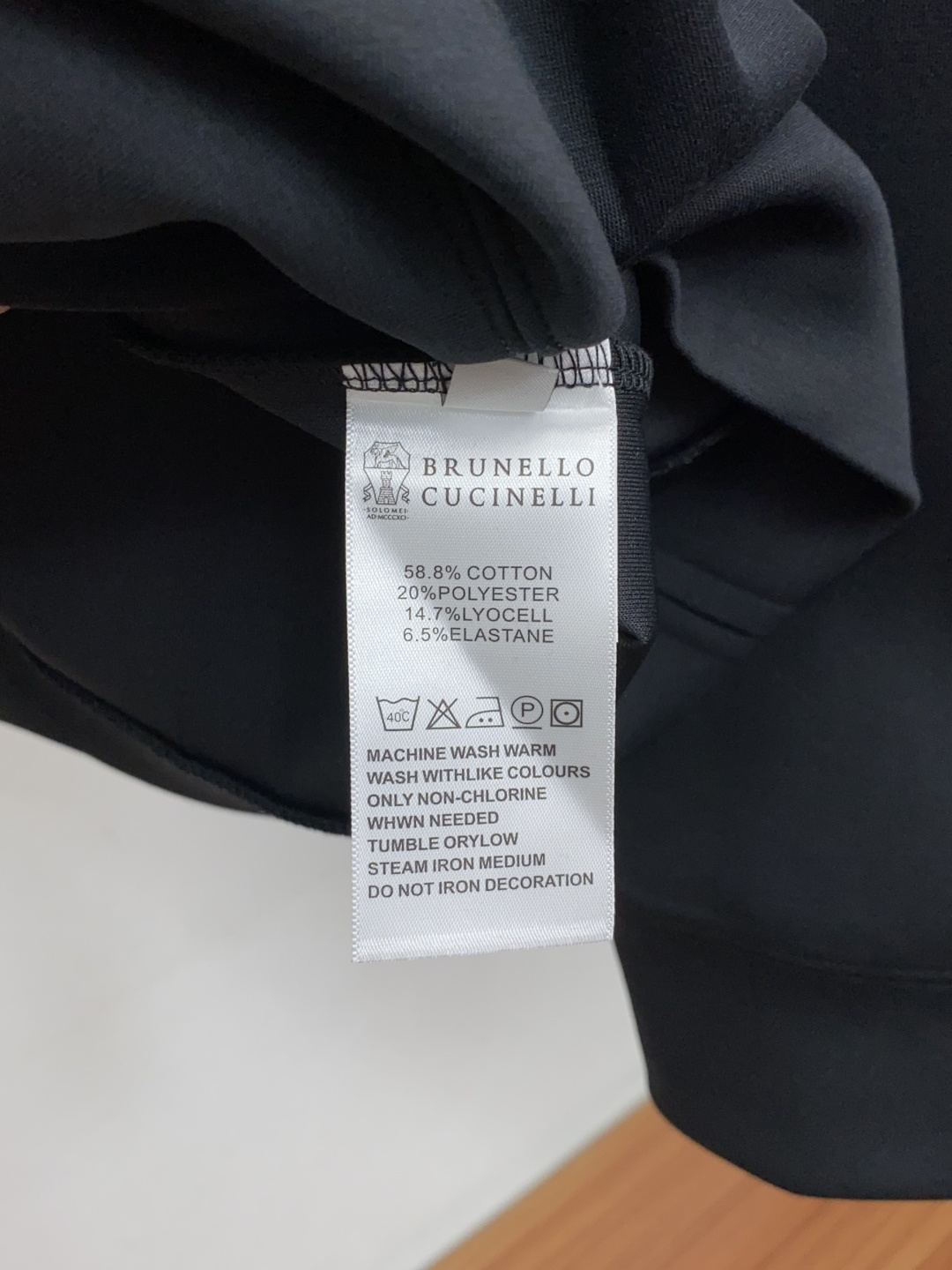 BC 2026秋冬新品🔷🔷  BC古典建筑素描空气层圆领卫衣 Brunello Cucinelli标志性人文美学，将文艺