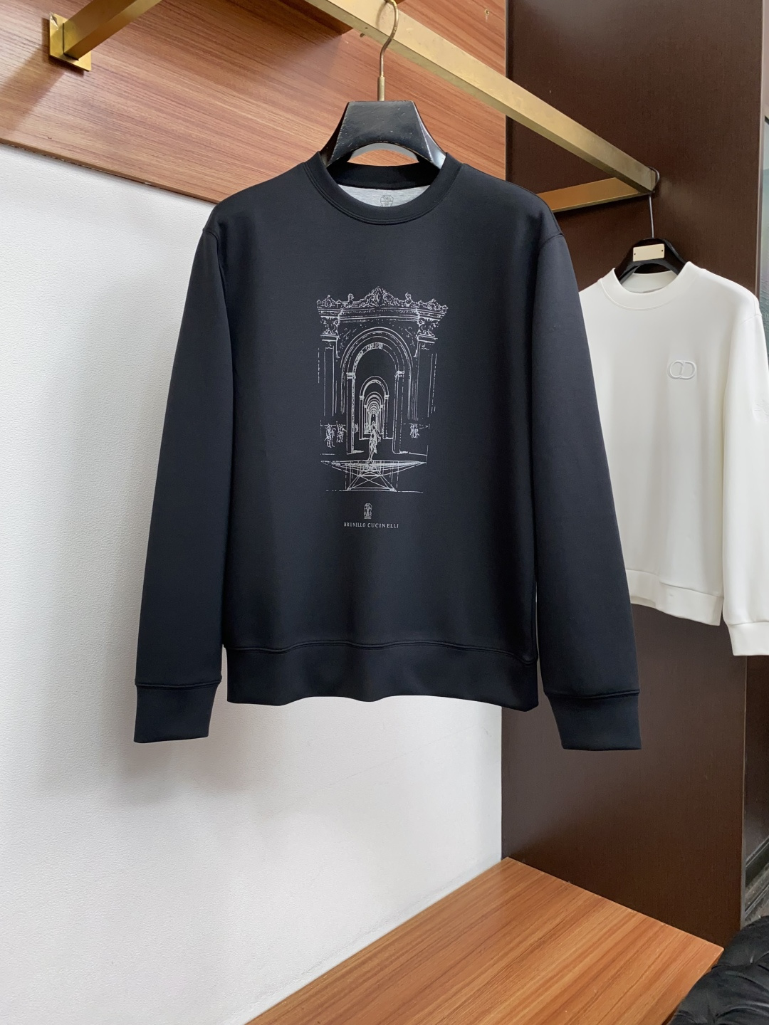BC 2026秋冬新品🔷🔷  BC古典建筑素描空气层圆领卫衣 Brunello Cucinelli标志性人文美学，将文艺