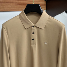 巴宝莉 2026秋冬新品 BURBERRY战马刺绣桑蚕丝双面珠地长袖Polo 甄选高定桑蚕丝混纺双面珠地面料,将桑蚕丝的 巴宝莉 2026秋冬新品 BURBERRY战马刺绣桑蚕丝双面珠地长袖Polo 甄选高定桑蚕丝混纺双面珠地面料,将桑蚕丝的