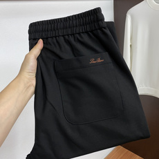 Loro Piana 诺悠翩雅 最新款秋冬休闲裤最新款上身版型无敌正!直筒版型 绝对可以闭眼收的一款 此款裤子非常百搭, Loro Piana 诺悠翩雅 最新款秋冬休闲裤最新款上身版型无敌正!直筒版型 绝对可以闭眼收的一款 此款裤子非常百搭,