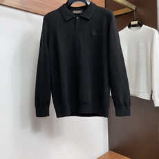 Loro Piana 诺悠翩雅 秋冬新款简约百搭款翻领羊毛混纺长袖毛衣 精致工艺专柜面料,顶级元素融合打造,潮男时尚,无 Loro Piana 诺悠翩雅 秋冬新款简约百搭款翻领羊毛混纺长袖毛衣 精致工艺专柜面料,顶级元素融合打造,潮男时尚,无