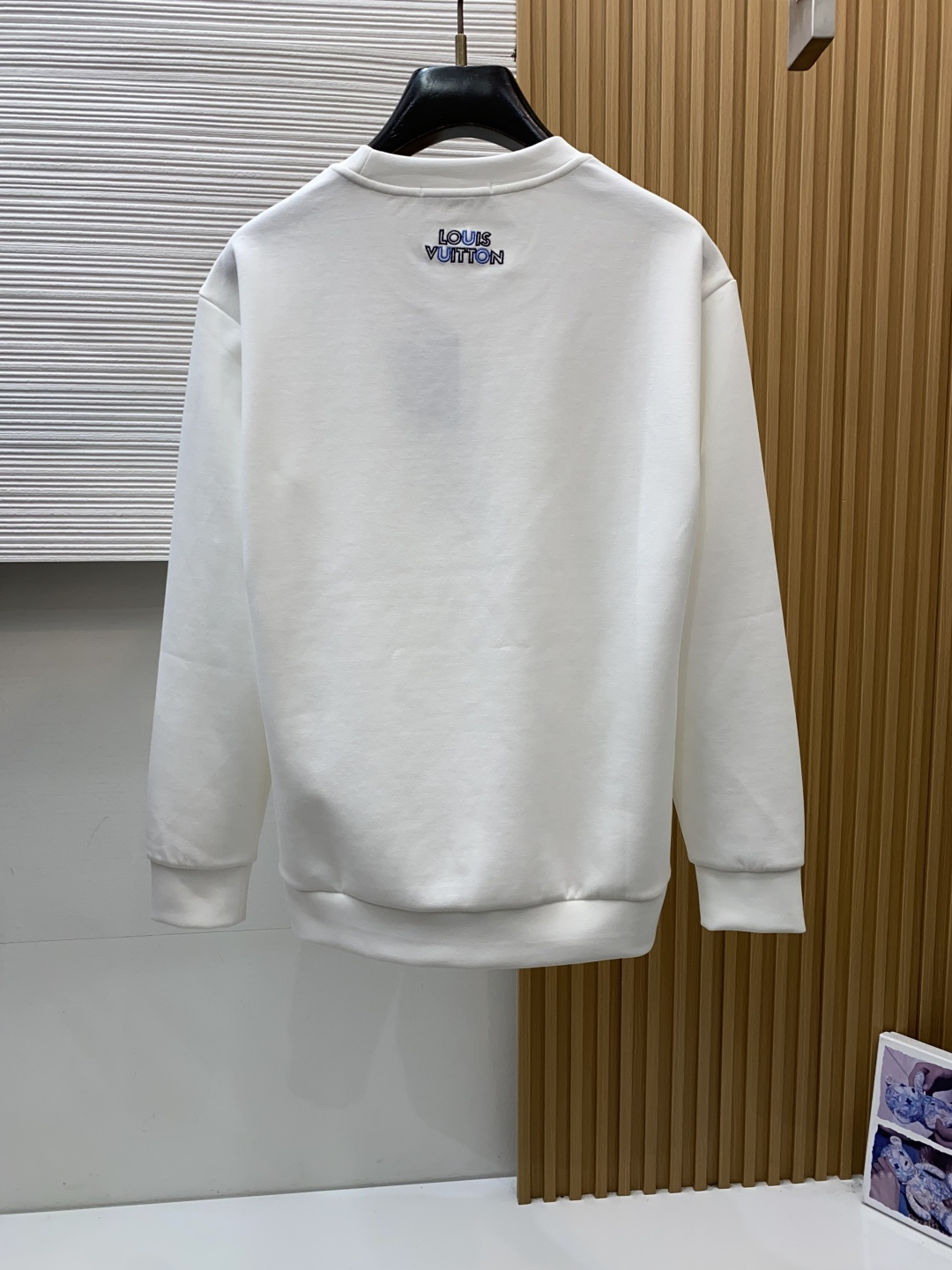 1v 路易威登 xs-L 秋冬新品，男士基础款圆领长袖T恤打底衫！贸易公司渠道稀出，同步GW发售，选用客供进口26S双纱