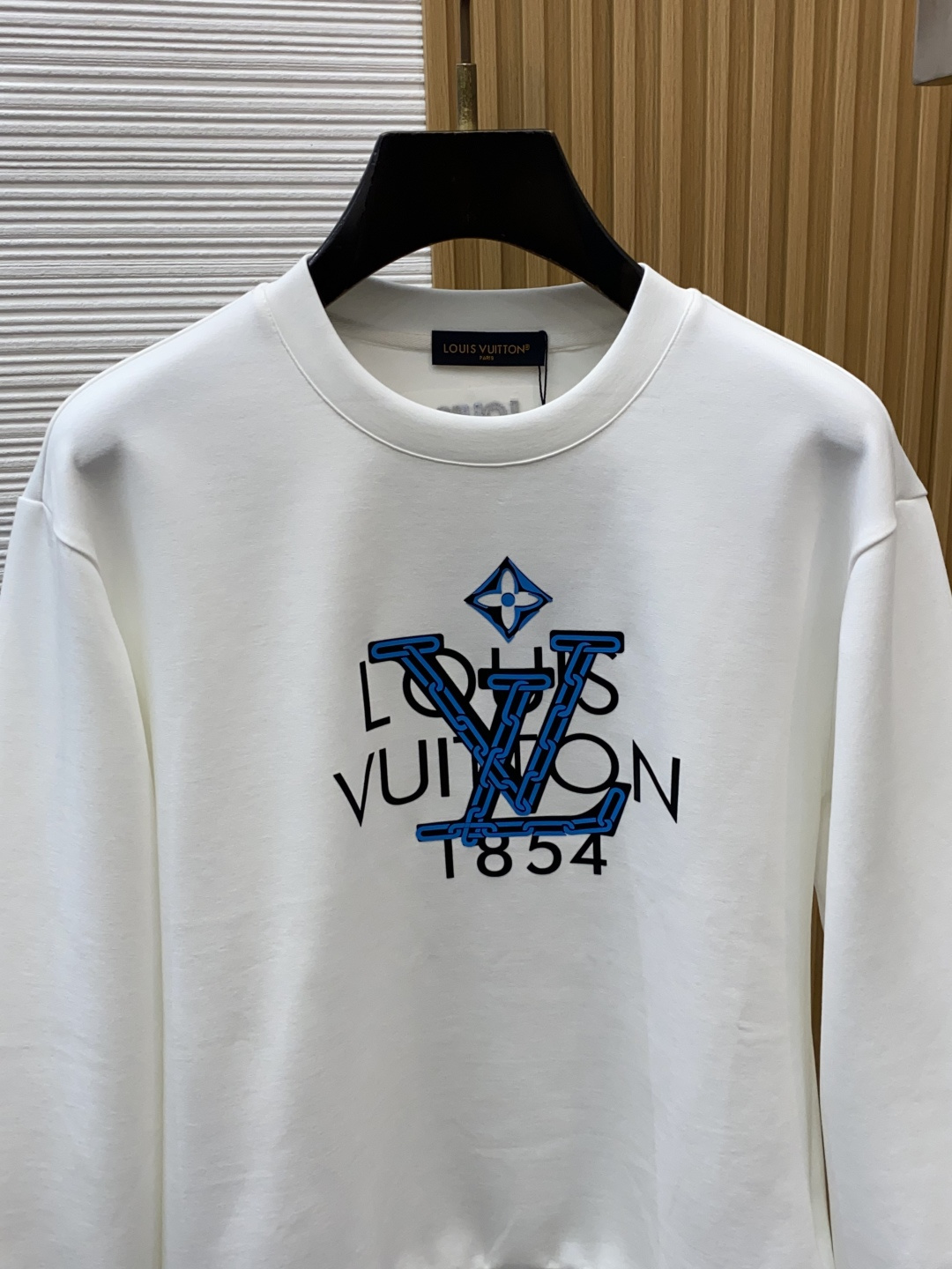 1v 路易威登 xs-L 秋冬新品，男士基础款圆领长袖T恤打底衫！贸易公司渠道稀出，同步GW发售，选用客供进口26S双纱