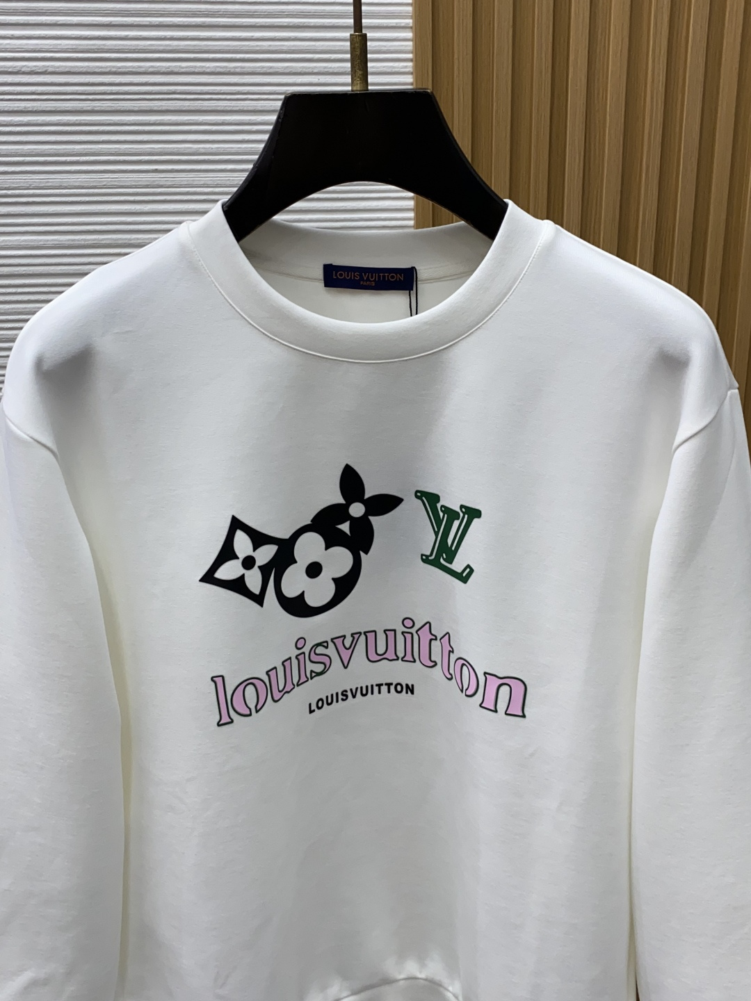 1v 路易威登 xs-L 秋冬新品，男士基础款圆领长袖T恤打底衫！贸易公司渠道稀出，同步GW发售，选用客供进口26S双纱