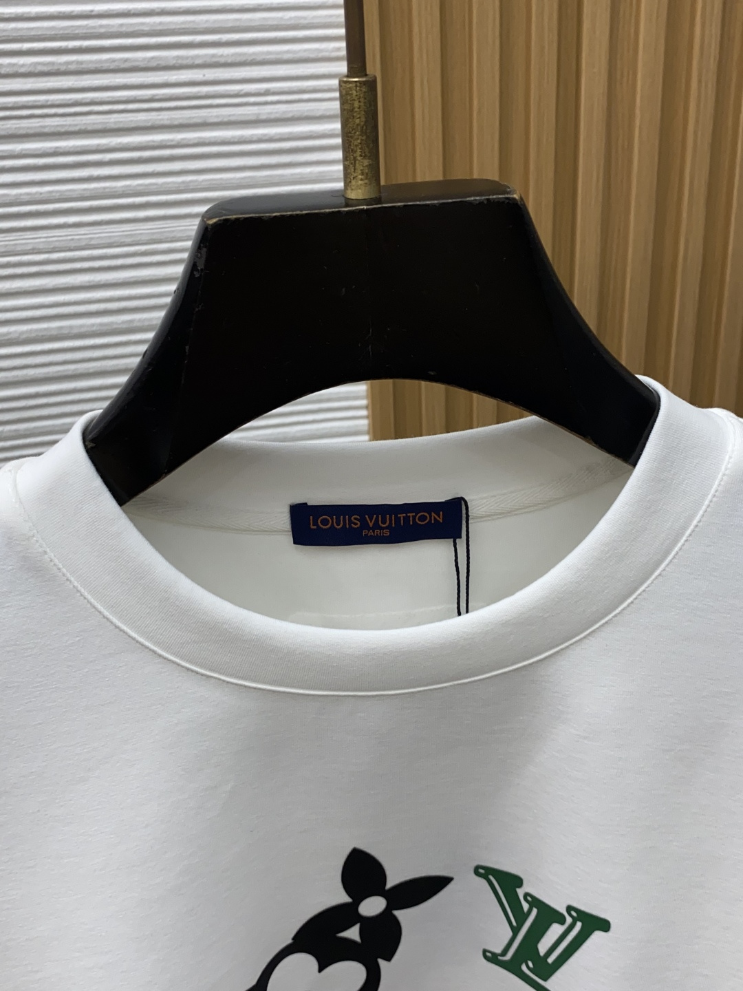 1v 路易威登 xs-L 秋冬新品，男士基础款圆领长袖T恤打底衫！贸易公司渠道稀出，同步GW发售，选用客供进口26S双纱