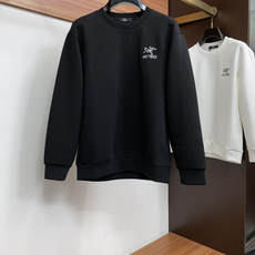 始祖鸟 xs-L 秋冬新品,男士基础款圆领长袖T恤打底衫!贸易公司渠道稀出,同步GW发售,选用客供进口26S双纱纯棉材质 始祖鸟 xs-L 秋冬新品,男士基础款圆领长袖T恤打底衫!贸易公司渠道稀出,同步GW发售,选用客供进口26S双纱纯棉材质