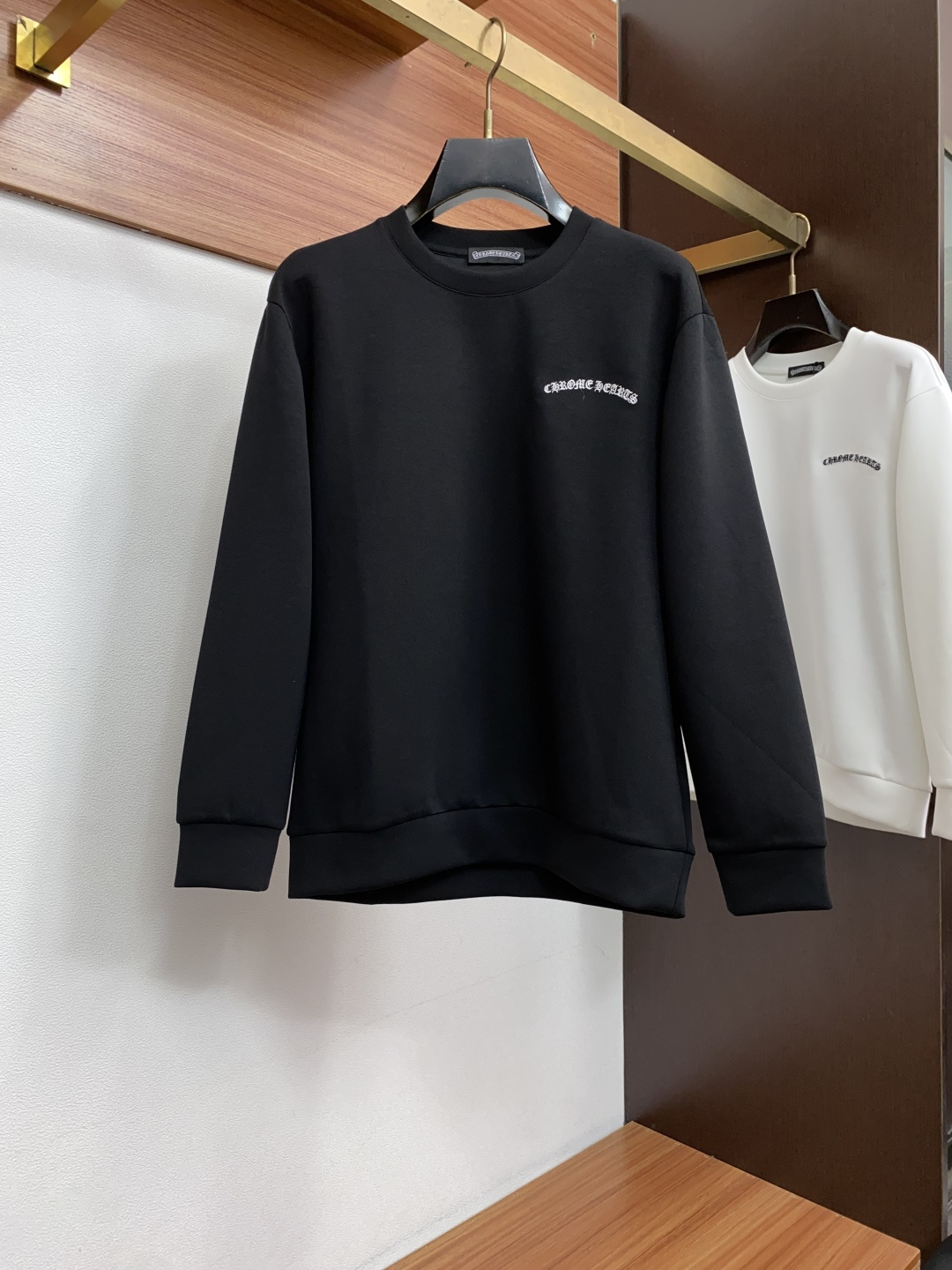 克罗心 xs-L 秋冬新品,男士基础款圆领长袖T恤打底衫!贸易公司渠道稀出,同步GW发售,选用客供进口26S双纱纯棉材质 克罗心 xs-L 秋冬新品,男士基础款圆领长袖T恤打底衫!贸易公司渠道稀出,同步GW发售,选用客供进口26S双纱纯棉材质