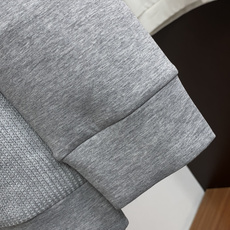 蒙口 秋冬新品,男士基础款半高领拉链长袖打底衫!贸易公司渠道稀出,同步GW发售,选用客供进口26S双纱纯棉客气棉材质制成 蒙口 秋冬新品,男士基础款半高领拉链长袖打底衫!贸易公司渠道稀出,同步GW发售,选用客供进口26S双纱纯棉客气棉材质制成