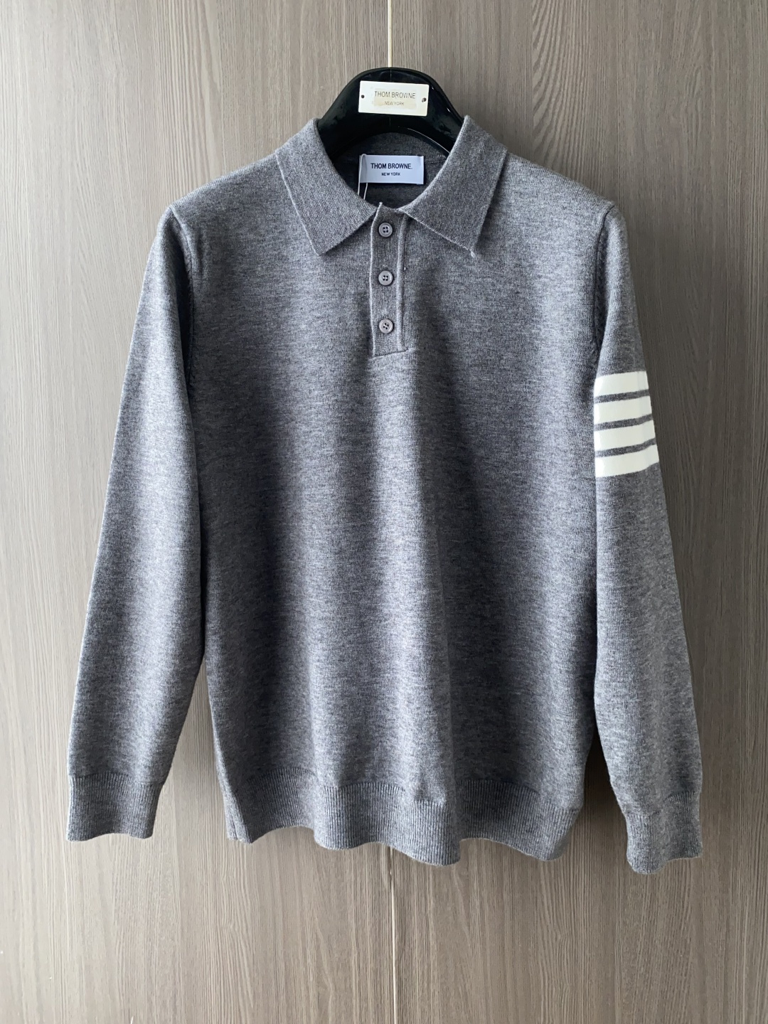 TB 尺码M-3xL 2026秋冬翻领长袖羊毛衫 成分 羊毛混纺 工艺 齐脚针织 老钱风 视觉主调，休闲时尚款式 功能 