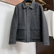 Loro Piana 诺悠翩雅 秋冬男士商务翻领时尚羽绒服 定制羊毛面料 真皮翻领 轻奢时尚休闲风格,轻盈保暖柔软!低 Loro Piana 诺悠翩雅 秋冬男士商务翻领时尚羽绒服 定制羊毛面料 真皮翻领 轻奢时尚休闲风格,轻盈保暖柔软!低