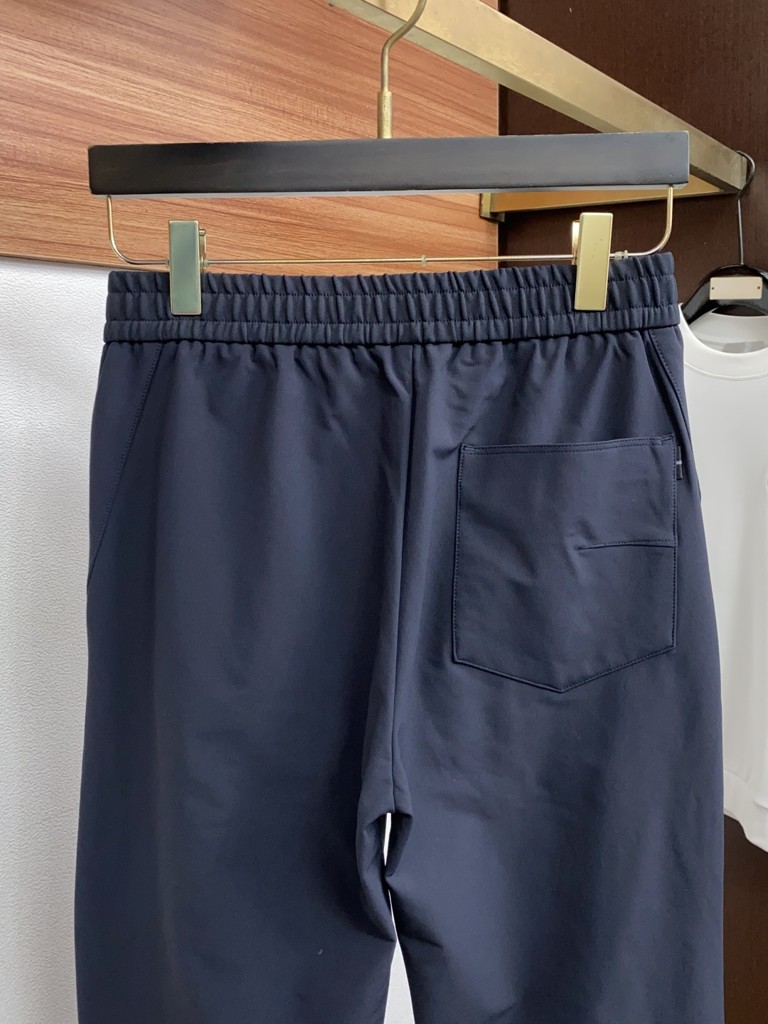 迪奥 M-3xL 最新款户外仿风仿水内里棉感十足 休闲裤 秋冬最新款上身版型无敌正! 绝对可以闭眼收的一款 开眼爱的一款 迪奥 M-3xL 最新款户外仿风仿水内里棉感十足 休闲裤 秋冬最新款上身版型无敌正! 绝对可以闭眼收的一款 开眼爱的一款