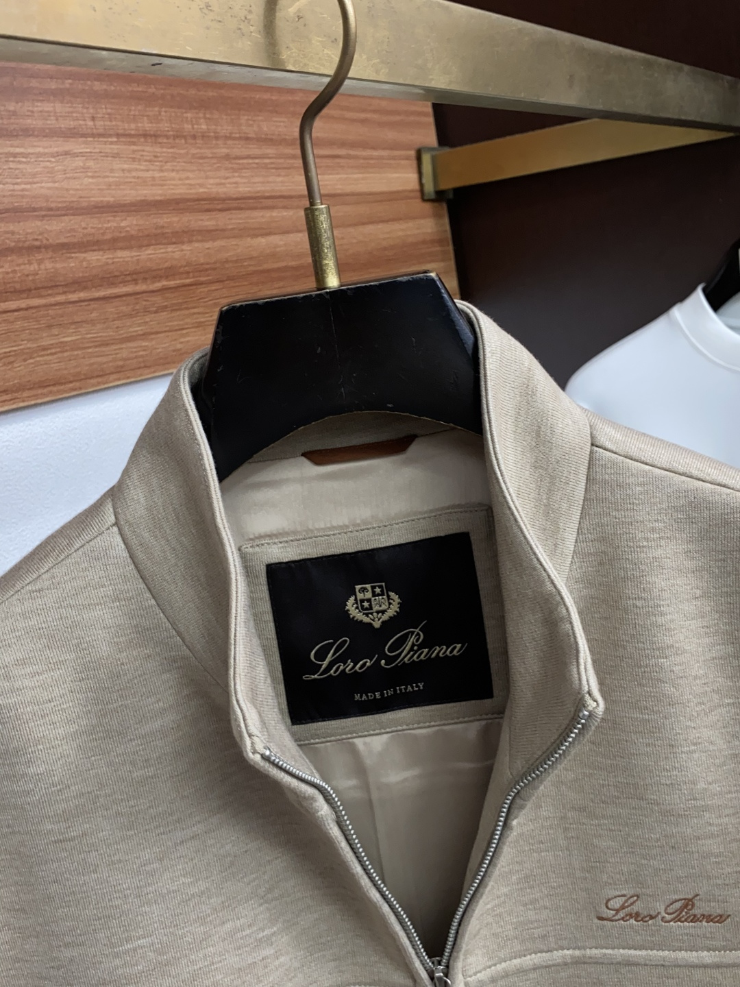 Loro Piana诺悠翩雅 男装【新品】 贸易公司订单 老钱2026S秋冬新品 男士羊毛运动套装‼️ (不拆卖) 意大 Loro Piana诺悠翩雅 男装【新品】 贸易公司订单 老钱2026S秋冬新品 男士羊毛运动套装‼️ (不拆卖) 意大
