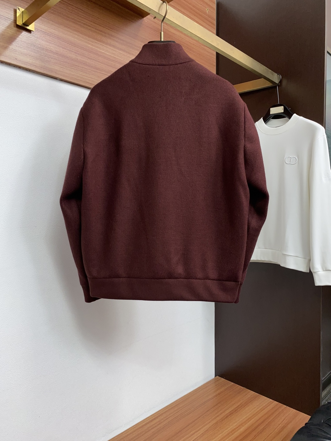 Loro Piana诺悠翩雅 秋冬男士时尚立领羽绒服  定制原版面料 轻奢时尚休闲风格，轻盈保暖柔软！低调系列时尚百搭，