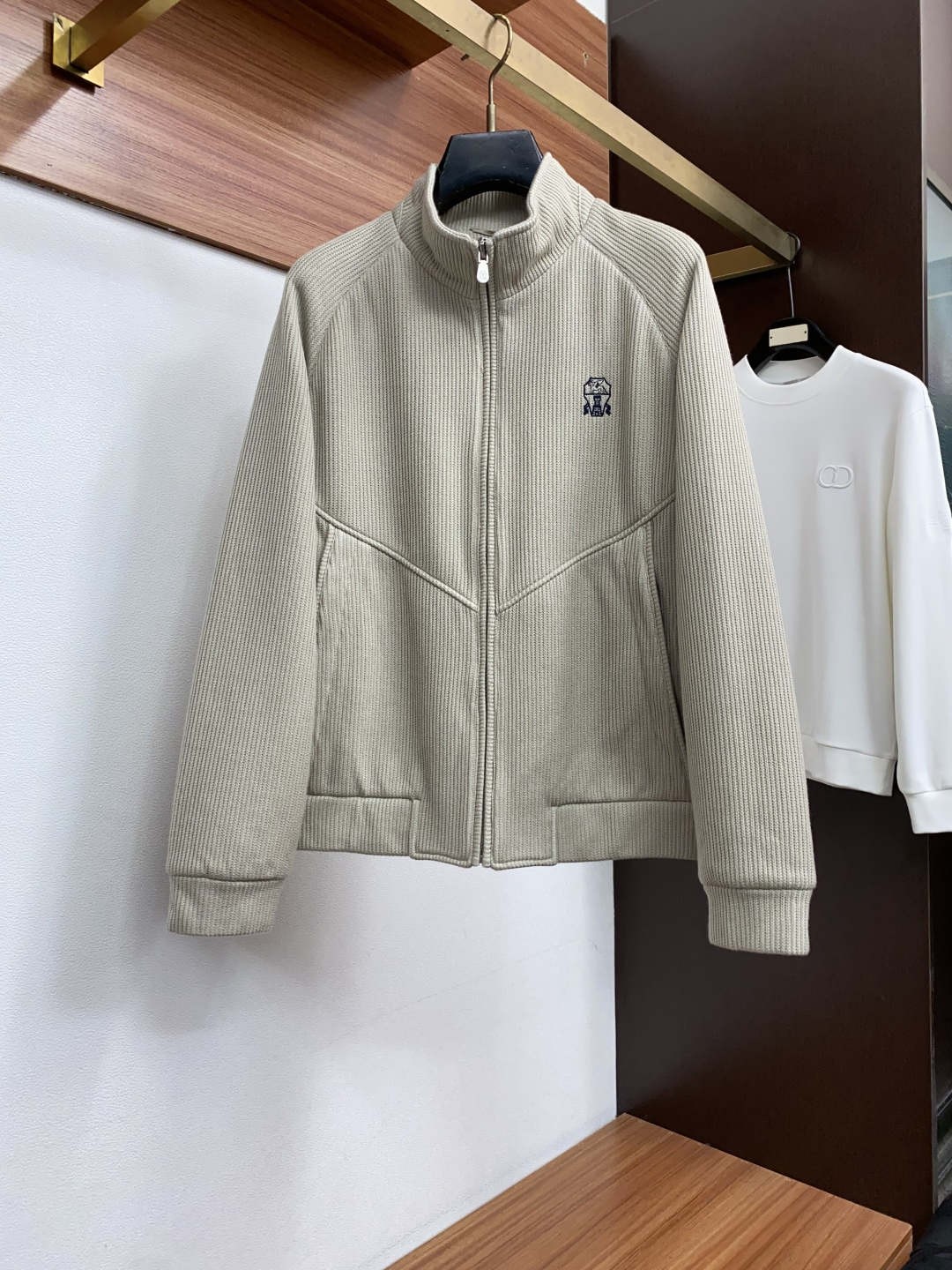 BC M-3xL 男装针织夹克外套 柜台同步发售，高精细的奢华品质,轻奢感超强.全新亚麻面料拥有最新的时尚气质及将魅力韵