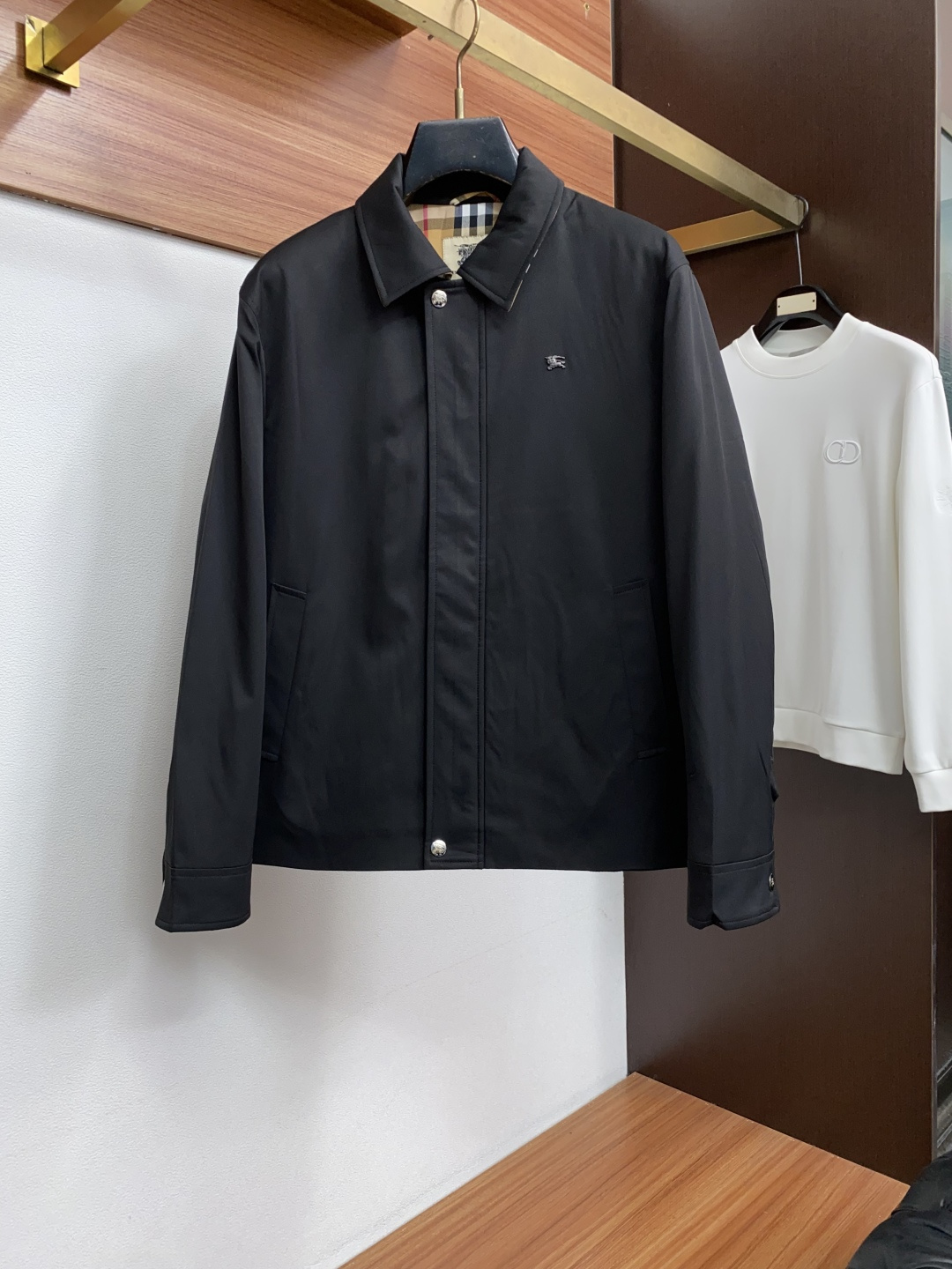 巴宝莉 秋冬新款夹克外套 高品质定制面料 顶级版本贸易公司渠道订单，海外精品独家限定发售，经典即永恒，入手绝对值的 客供