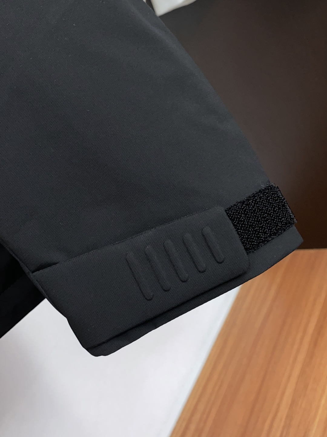 蒙口 26ss最新品羽绒服  设计帅气有型！百搭必备单品，时尚潮牌， 轻松营造酷帅氛围感 新国标 90白鸭绒 高级感满满