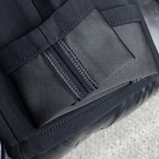 Loro Piana 诺悠翩雅 29-38 2026秋冬新款老钱风直筒 牛仔裤 干净利落剪裁,都市风十足 弹力腰围上身舒 Loro Piana 诺悠翩雅 29-38 2026秋冬新款老钱风直筒 牛仔裤 干净利落剪裁,都市风十足 弹力腰围上身舒