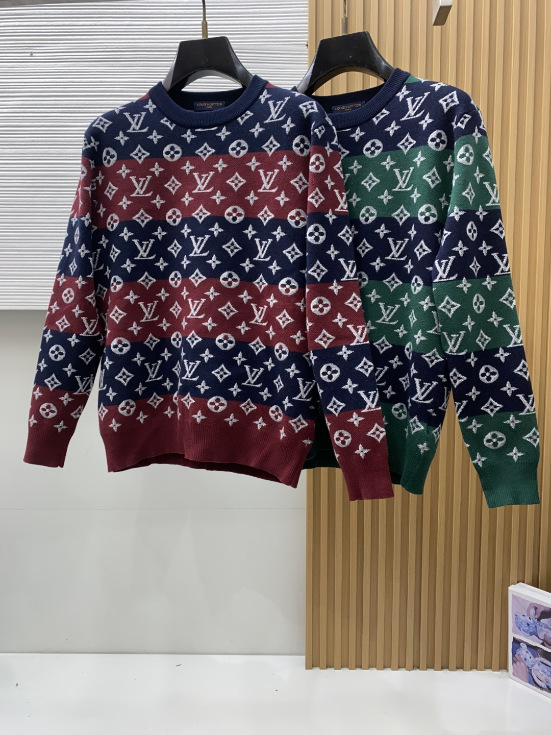 1v 路易威登 码数 M-3xL 2026ss新款 羊毛混纺 圆领 长袖 毛衣 羊毛衫 打底衫，高端版本！专柜定制面料 
