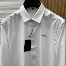 kiton 刺绣长袖衬衫|利落体面,兼顾商务与日常 甄选顺滑高弹面料,触感细腻垂坠有型,抗皱易打理,告别频繁熨烫烦恼。 kiton 刺绣长袖衬衫|利落体面,兼顾商务与日常 甄选顺滑高弹面料,触感细腻垂坠有型,抗皱易打理,告别频繁熨烫烦恼。