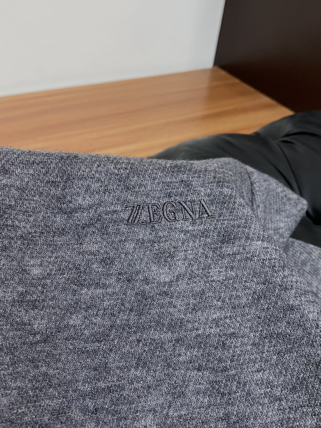 杰尼亚 ZEGNA 2026秋冬 针织短袖 老钱风 翻领针织短袖很好修饰脸型视觉感 细微之处的精美 随性有层次儒雅造型 
