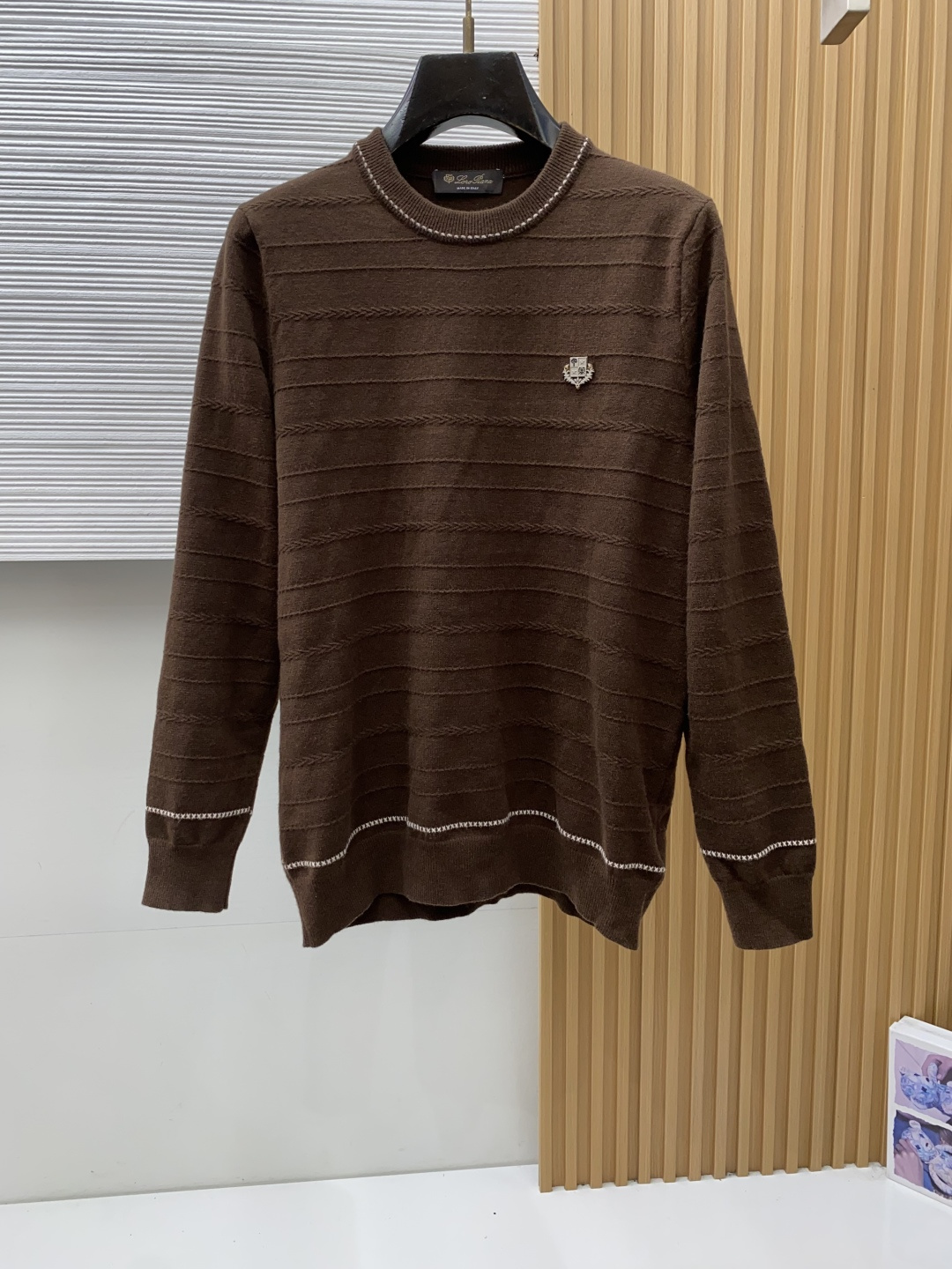 Loro Piana 诺悠翩雅 秋冬新款针织羊毛衫长袖毛衣 最新时尚潮流效果,时尚新韵味，元素及现代潮流的高街风格融合一